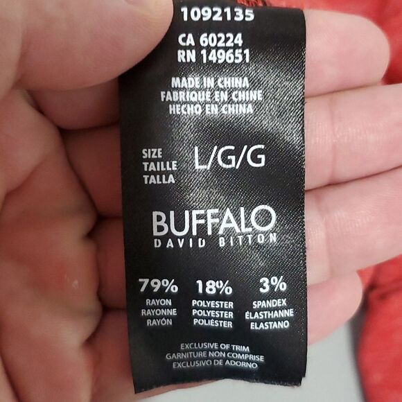 buffalo large crew neck red long sleeve sweater - Picture 7 of 7